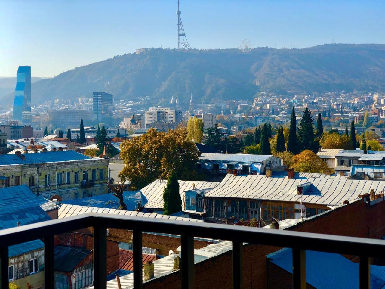Tbili Hotel Tbilisi Eksteriør billede
