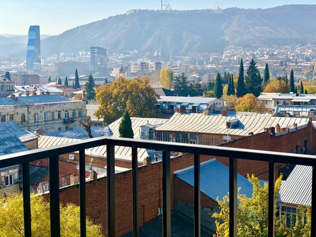 Tbili Hotel Tbilisi Eksteriør billede