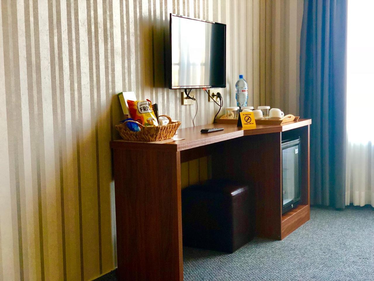 Tbili Hotel Tbilisi Værelse billede