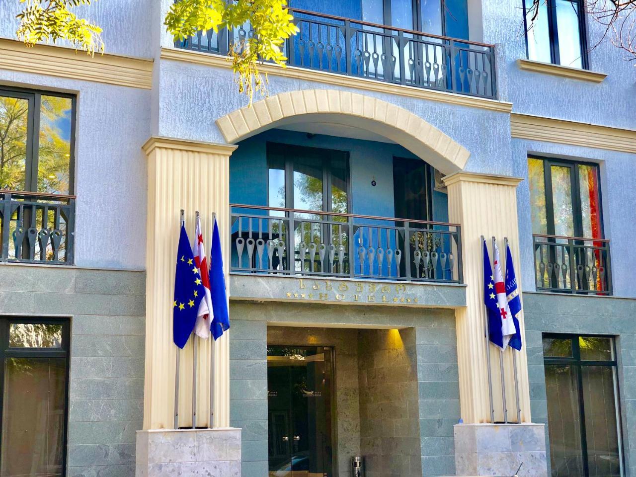 Tbili Hotel Tbilisi Eksteriør billede